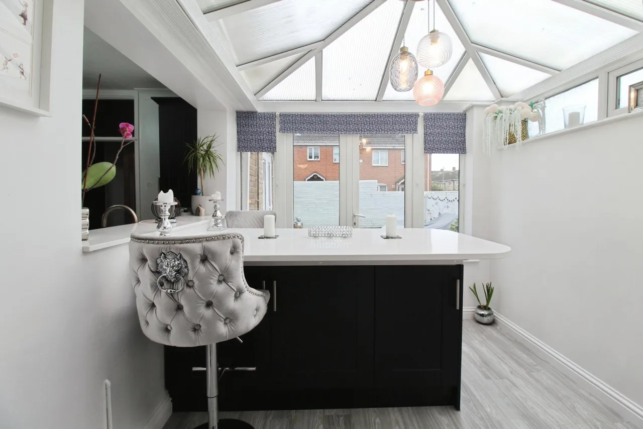 3 bed house for sale, Queens Road, Lowestoft, NR32