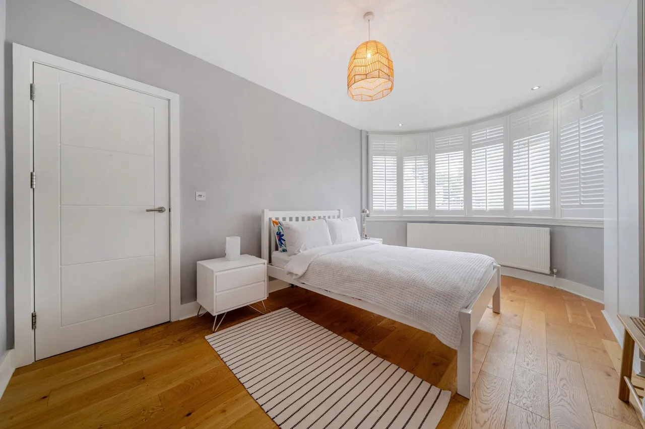 Forde Avenue, BR1, photo 13