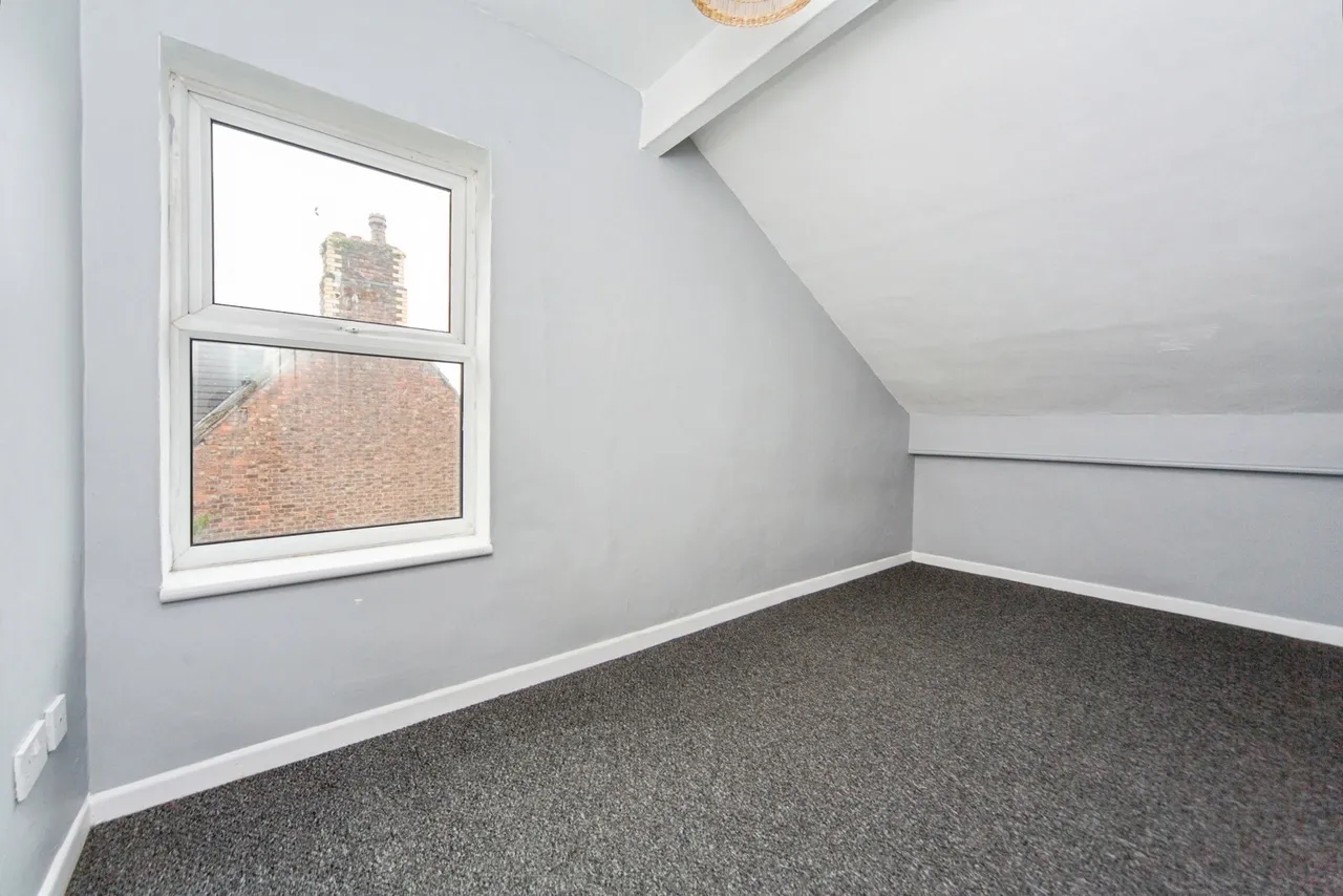 Egerton Park, Birkenhead, CH42, photo 8