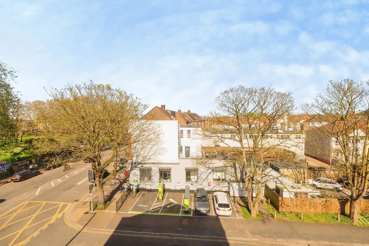 Fishponds Road, Fishponds, Bristol, BS16, photo 4