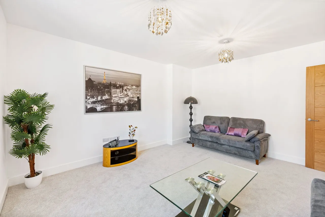 Town Wood Close, Lindfield, RH16, photo 11
