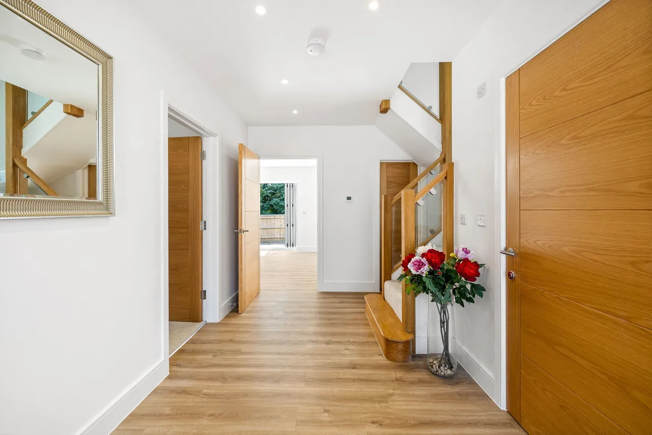 Town Wood Close, Lindfield, RH16, photo 23