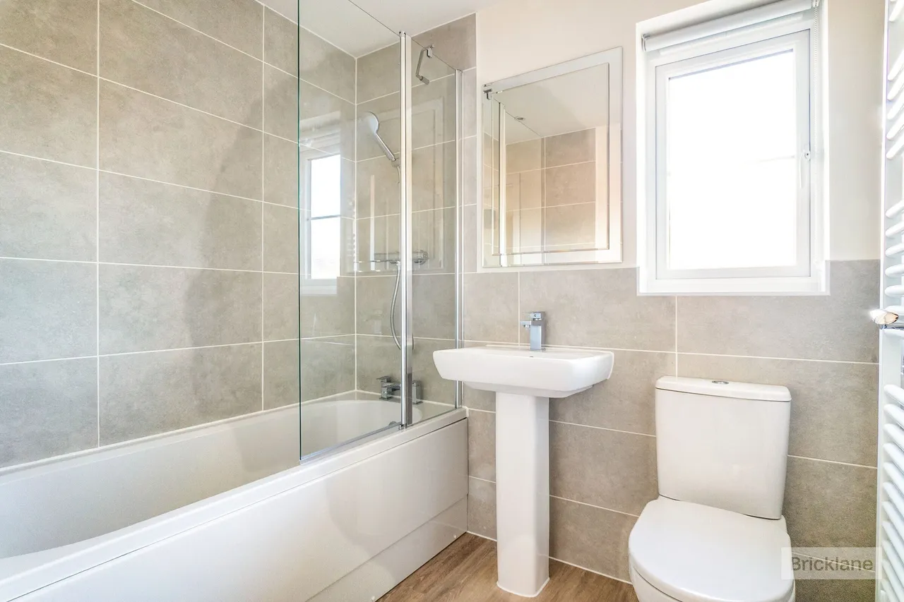 Almond Avenue, Whittlesey, PE7, photo 4