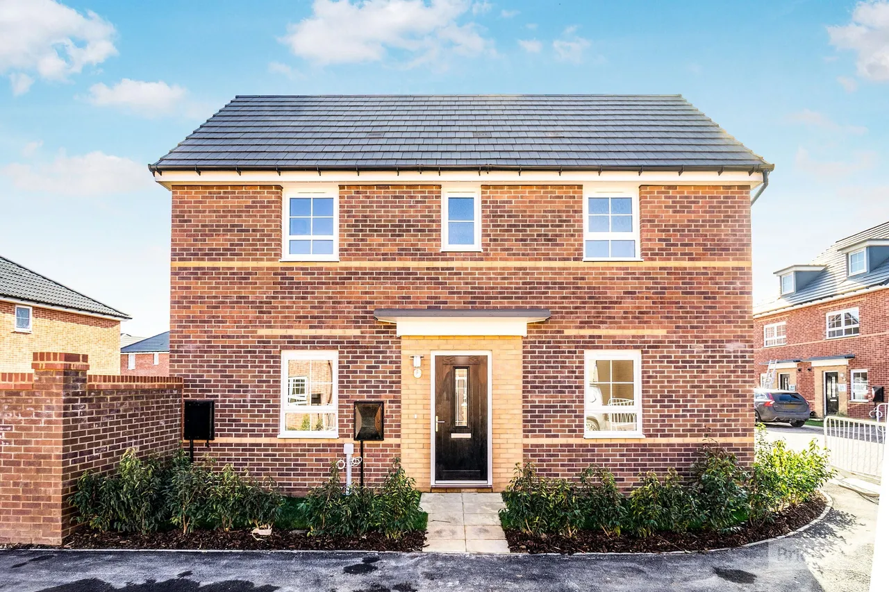 3 bed property to rent, Almond Avenue, Whittlesey, PE7