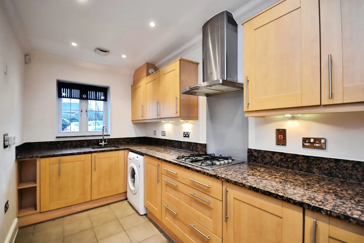 Oakley Road, Bromley, BR2, photo 2