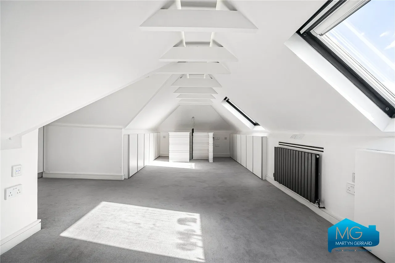 Forestdale, London, N14, photo 33