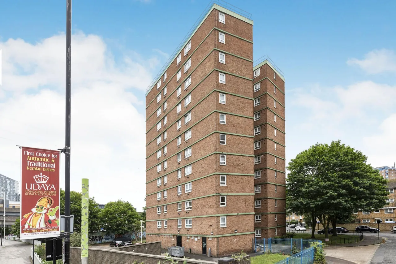 Grantham Road, London, E12, photo 5