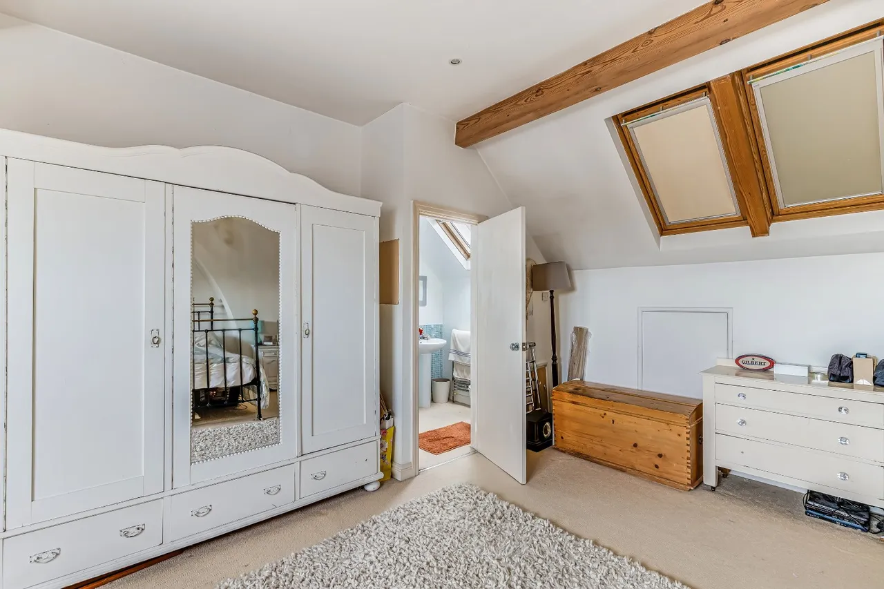 Yewcroft, Ilkley, LS29, photo 9