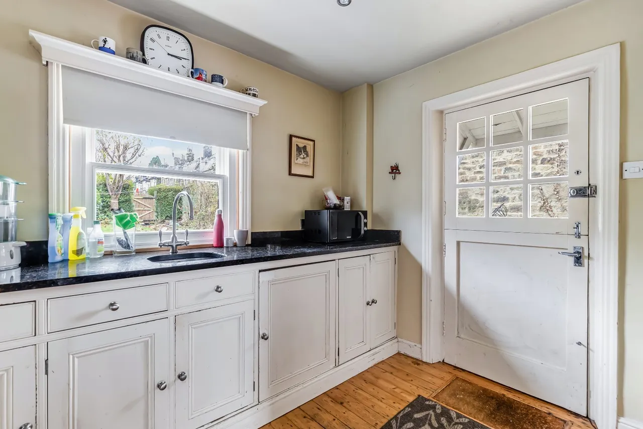 Yewcroft, Ilkley, LS29, photo 8