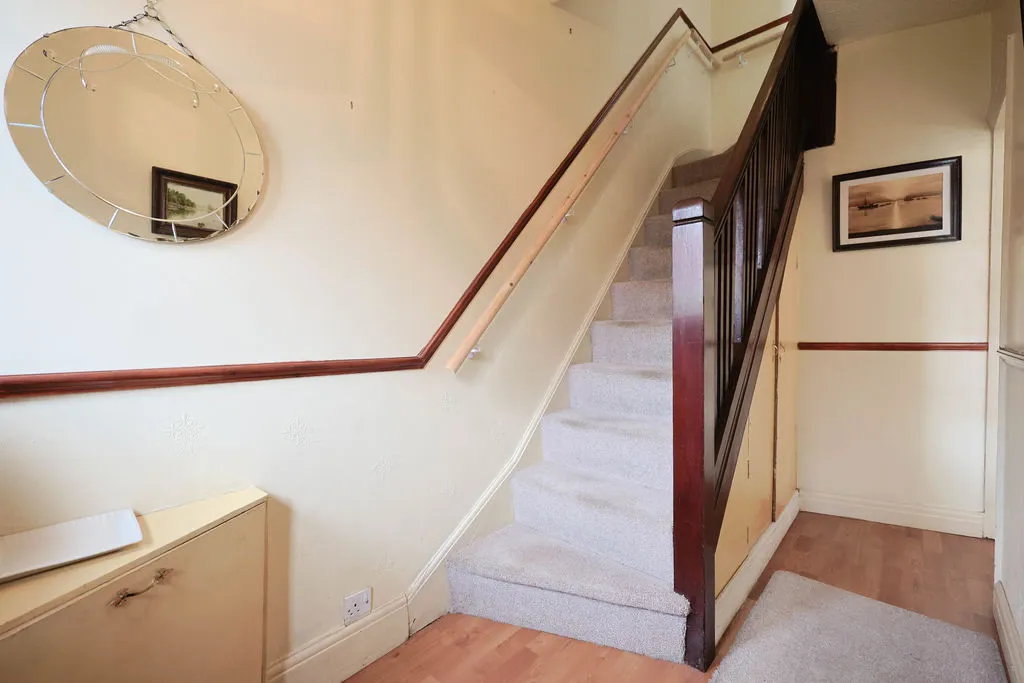 Langdale Avenue, Wigan, photo 6