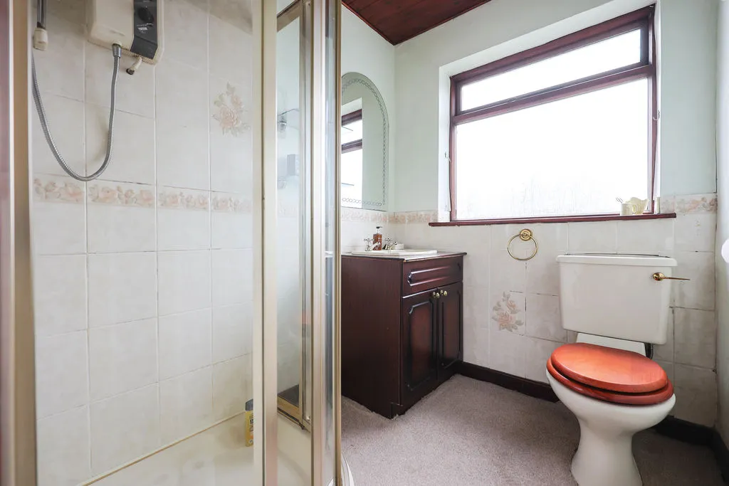 Langdale Avenue, Wigan, photo 16