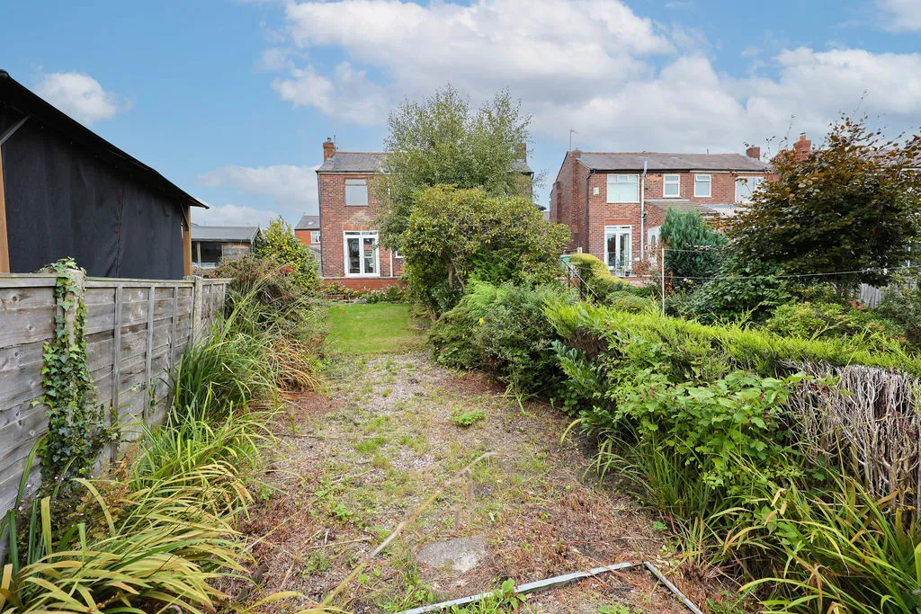 Langdale Avenue, Wigan, photo 20