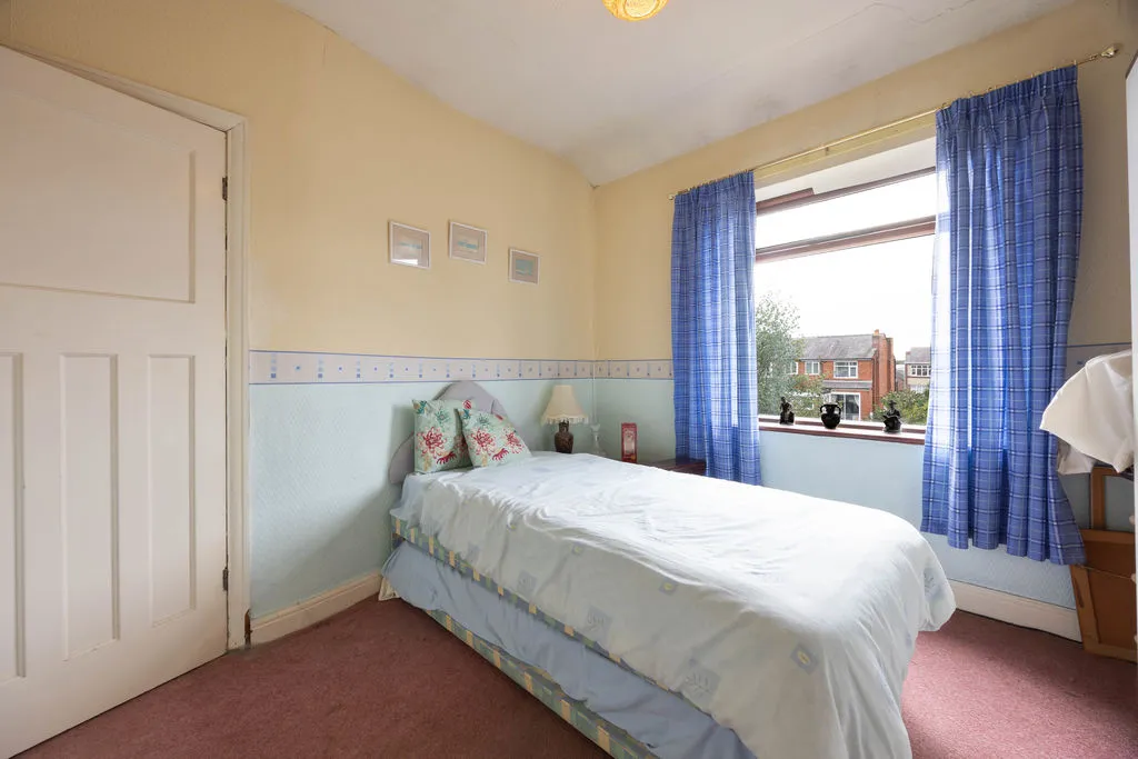 Langdale Avenue, Wigan, photo 15