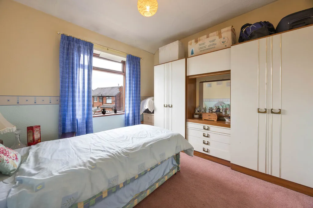Langdale Avenue, Wigan, photo 14