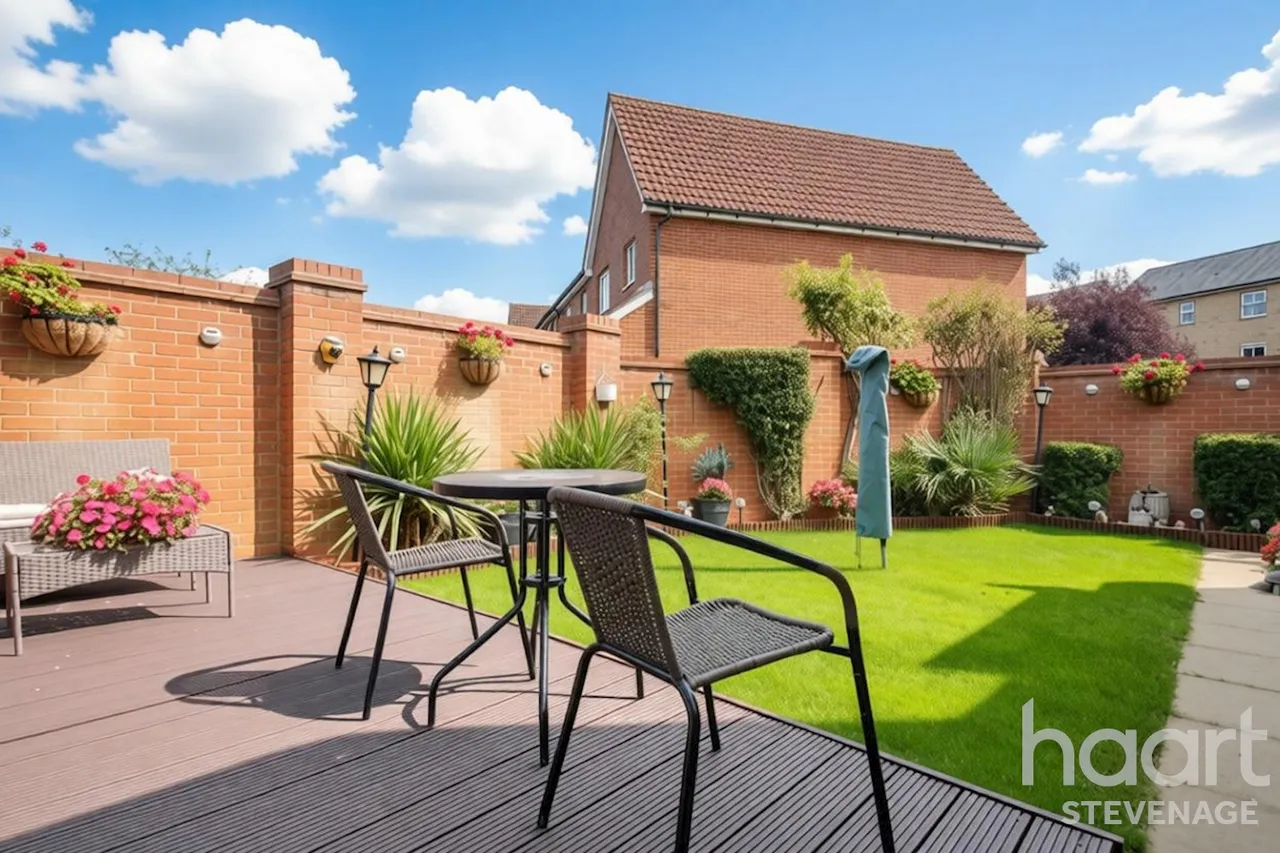 Nevis Road, Stevenage, SG1, photo 18