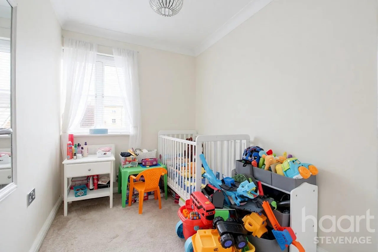 Nevis Road, Stevenage, SG1, photo 16