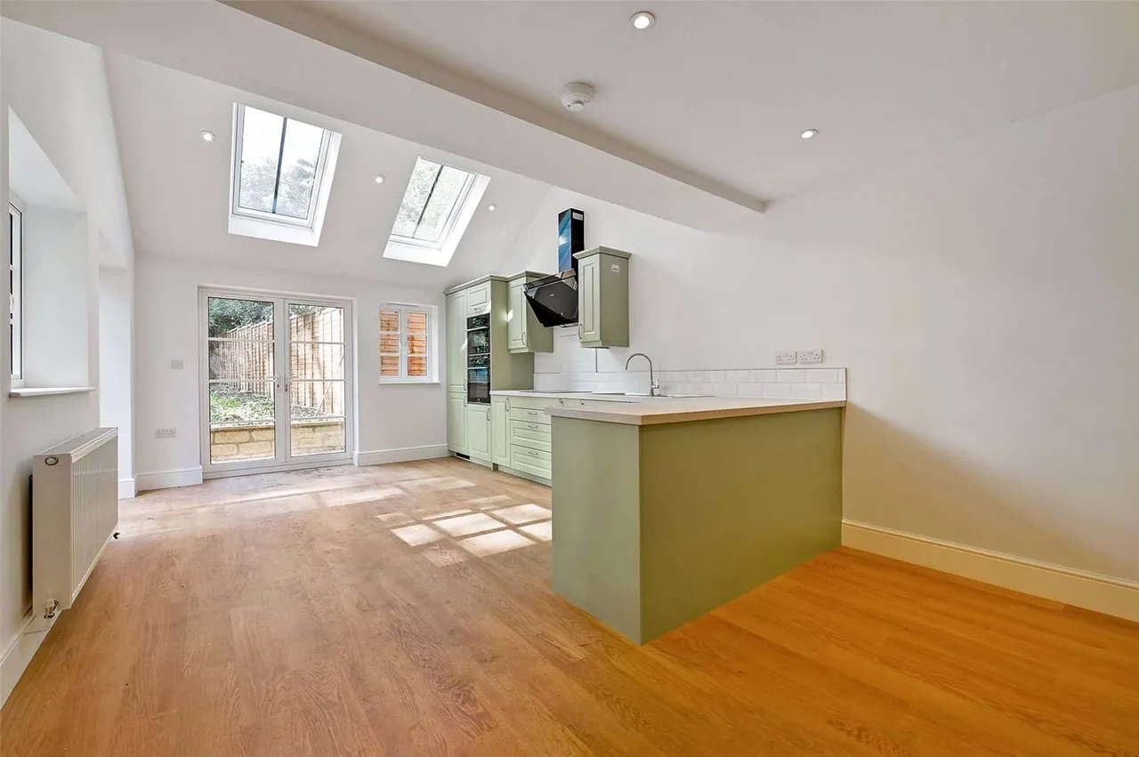 Vineyard Street, Winchcombe, GL54, photo 3