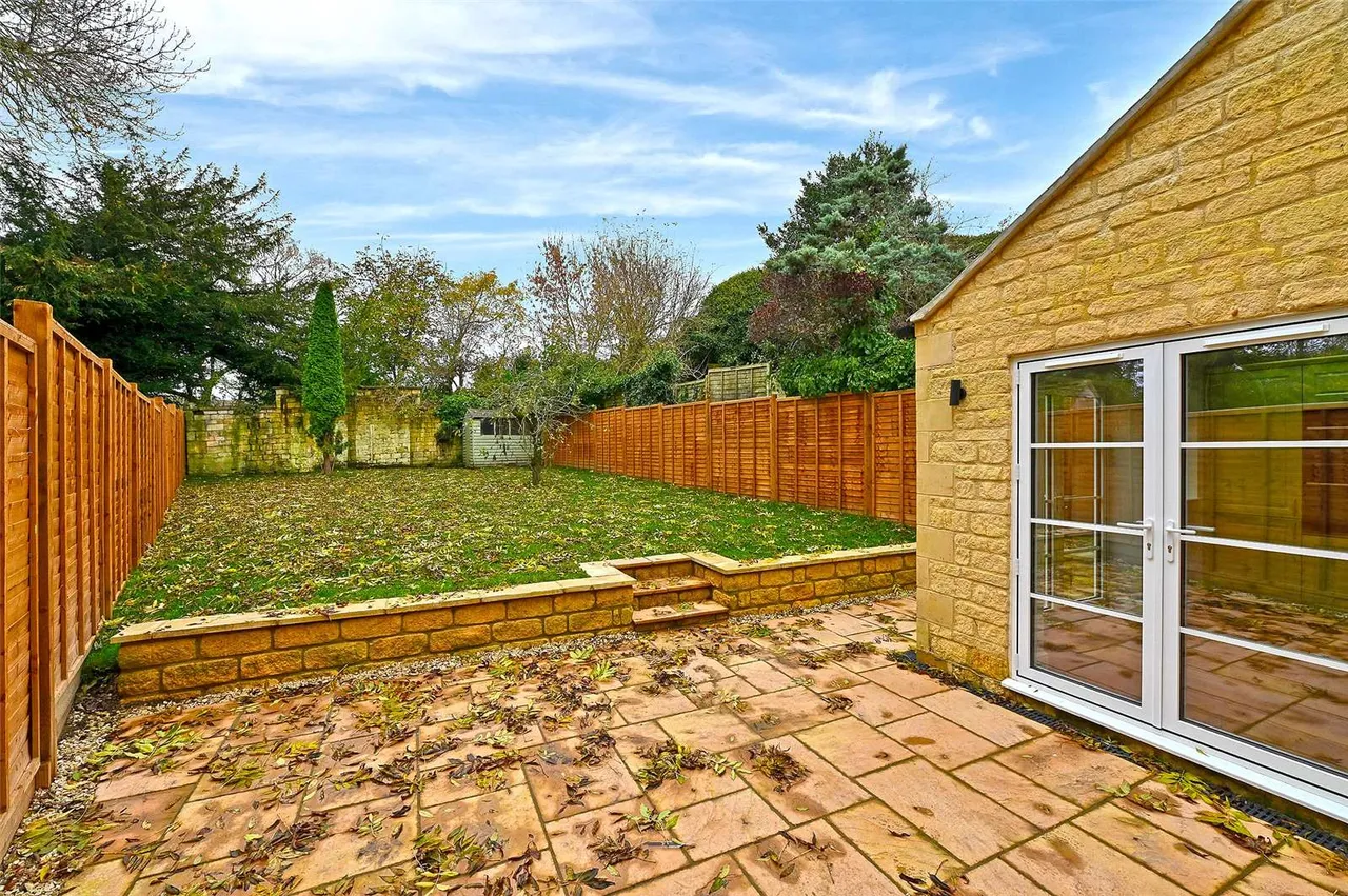 Vineyard Street, Winchcombe, GL54, photo 13