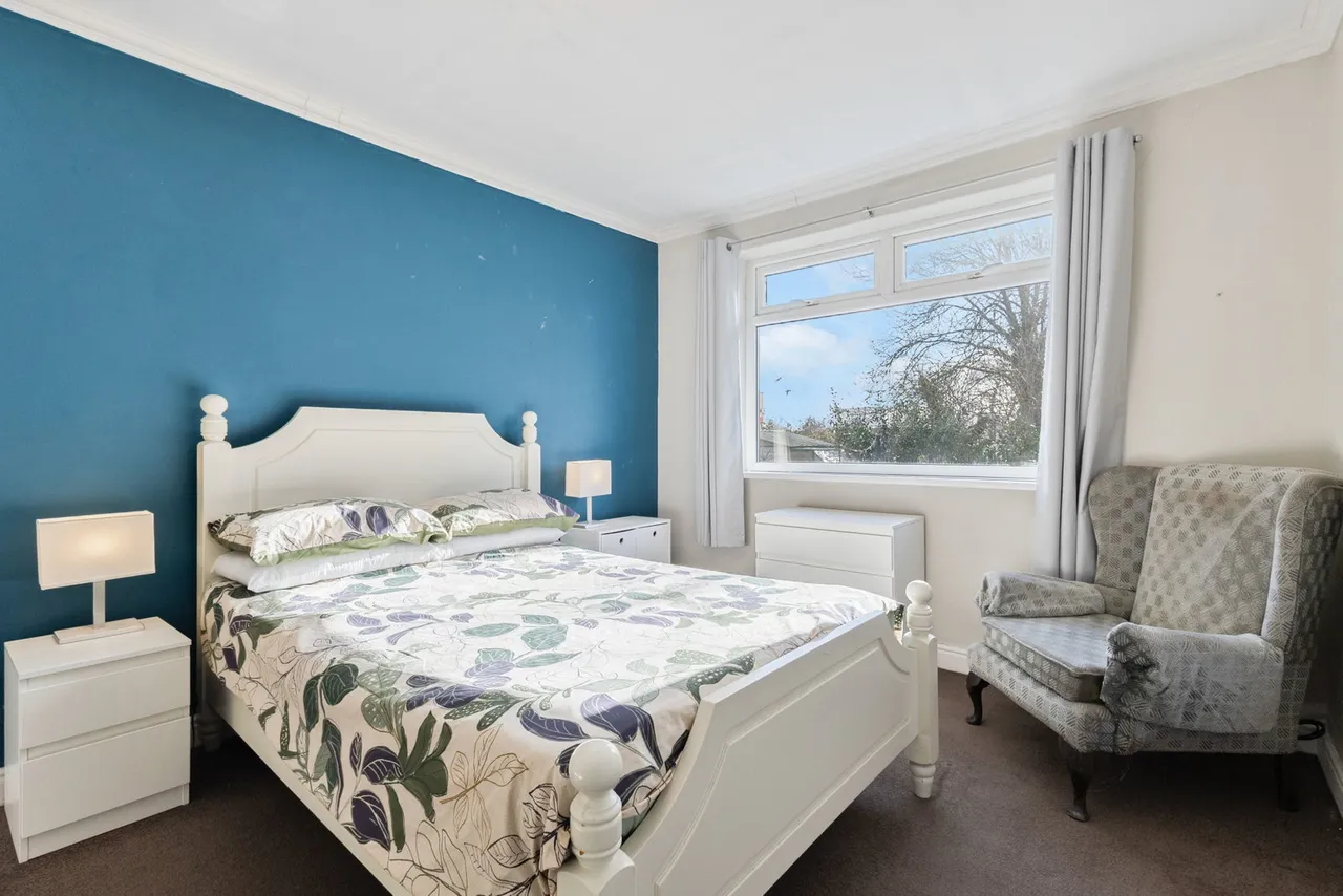 Selby Road, Garforth, photo 12