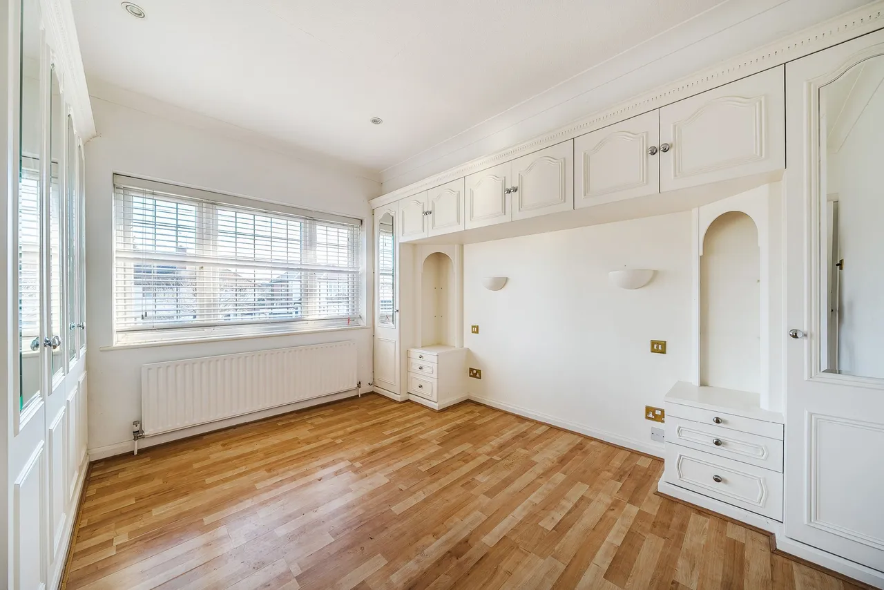 Chestnut Drive, Harrow, photo 6
