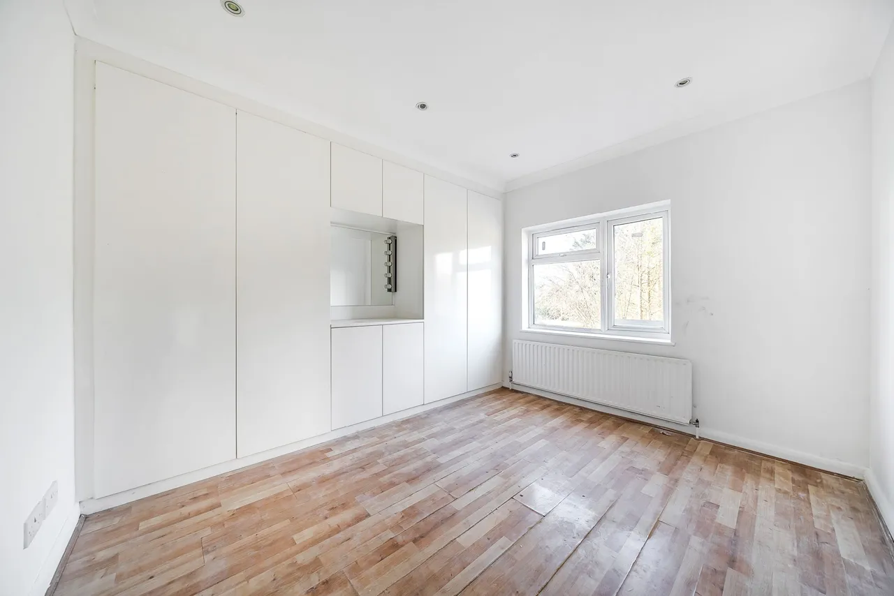 Chestnut Drive, Harrow, photo 5