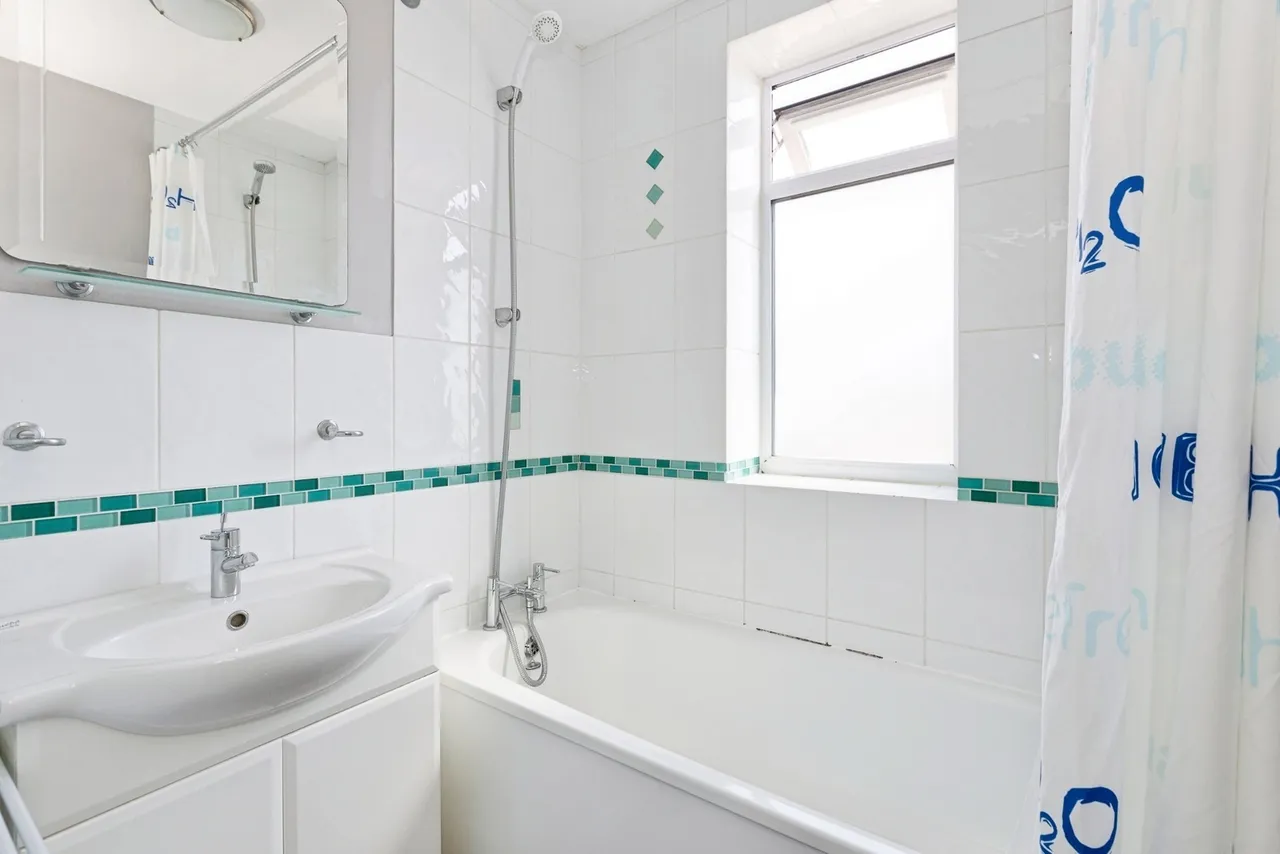 Chestnut Avenue North, Walthamstow, E17, photo 8