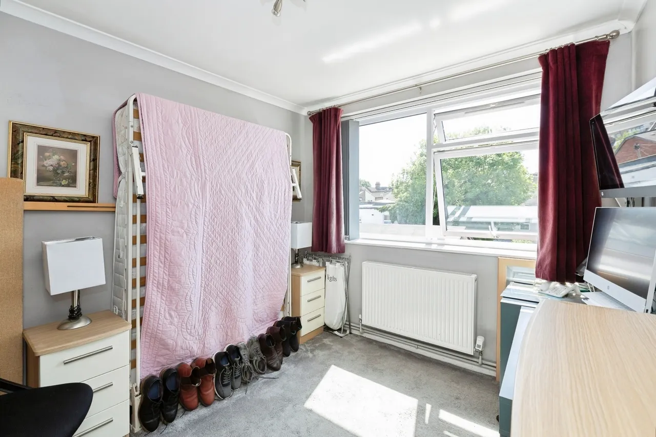 Chestnut Avenue North, Walthamstow, E17, photo 10