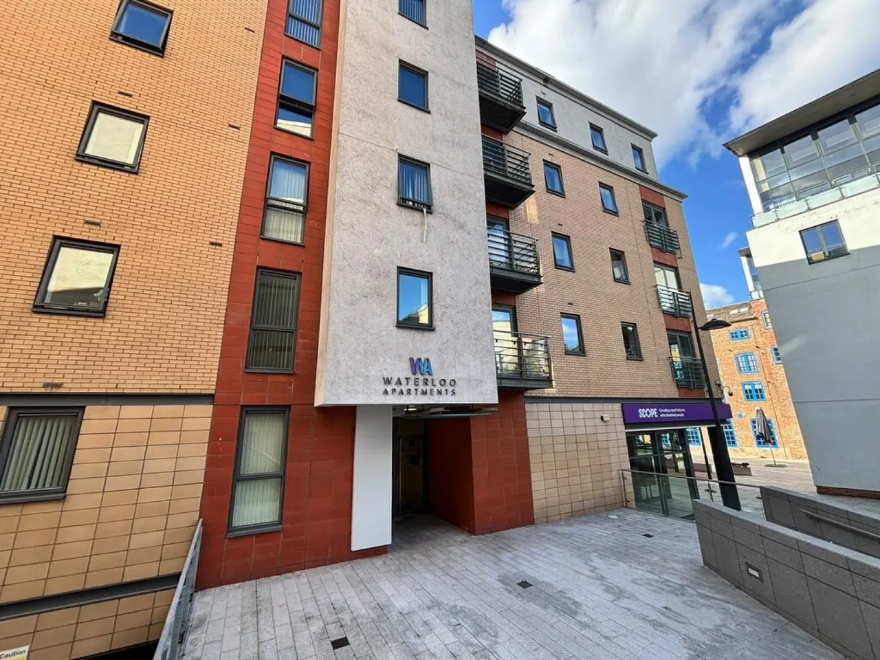 Waterloo Apartments, LS10, photo 9