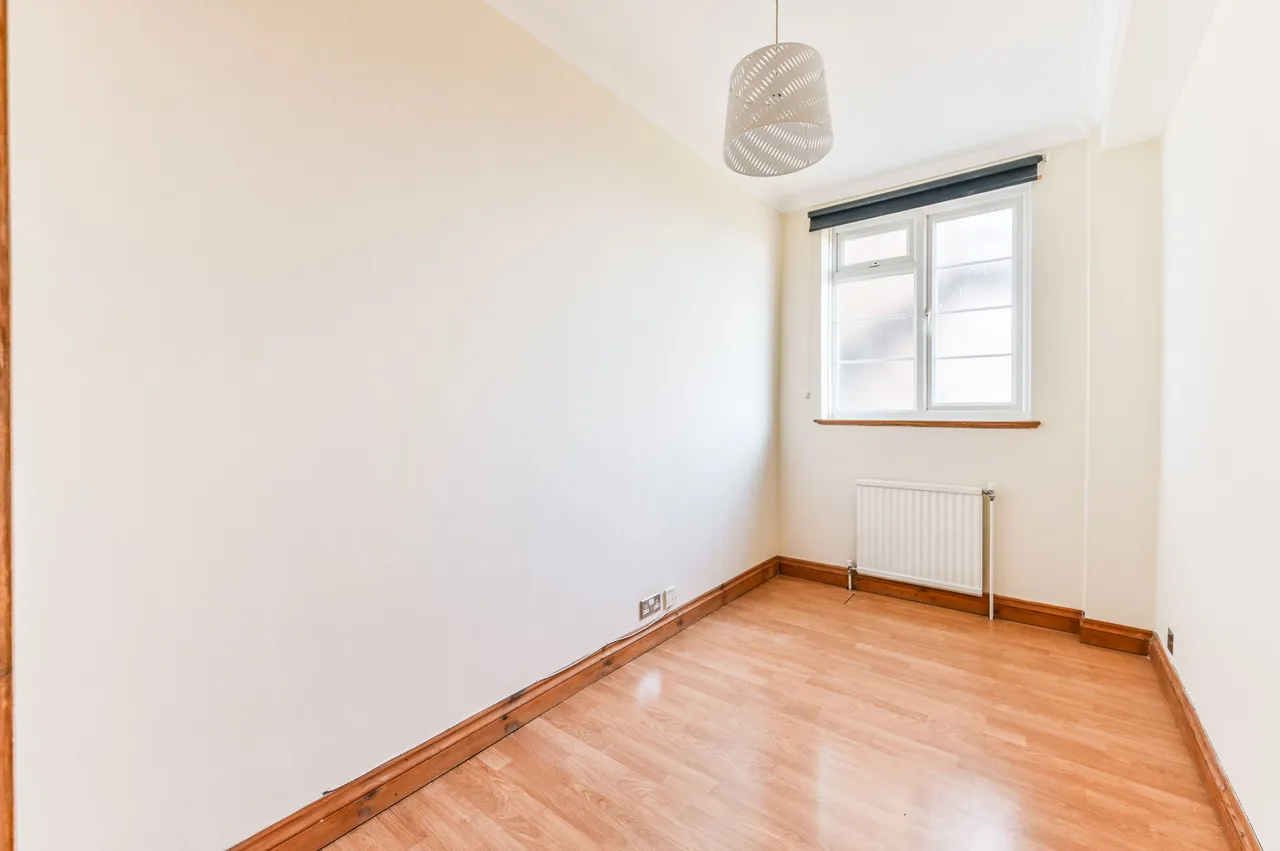15 Sherborne Court, Elmers End Road, London, photo 7