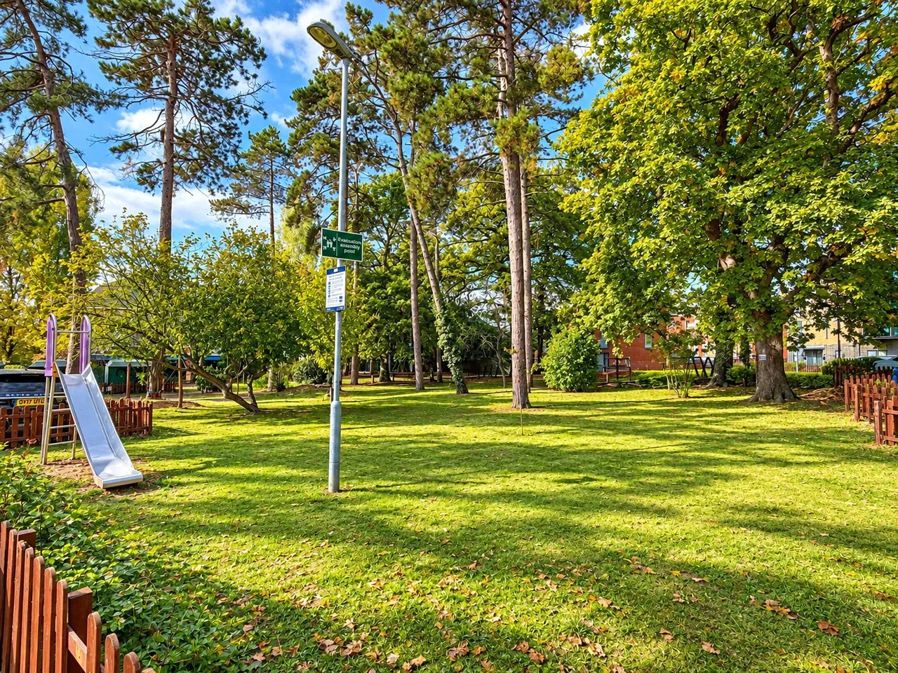 Joslin Avenue, Colindale, NW9, photo 10