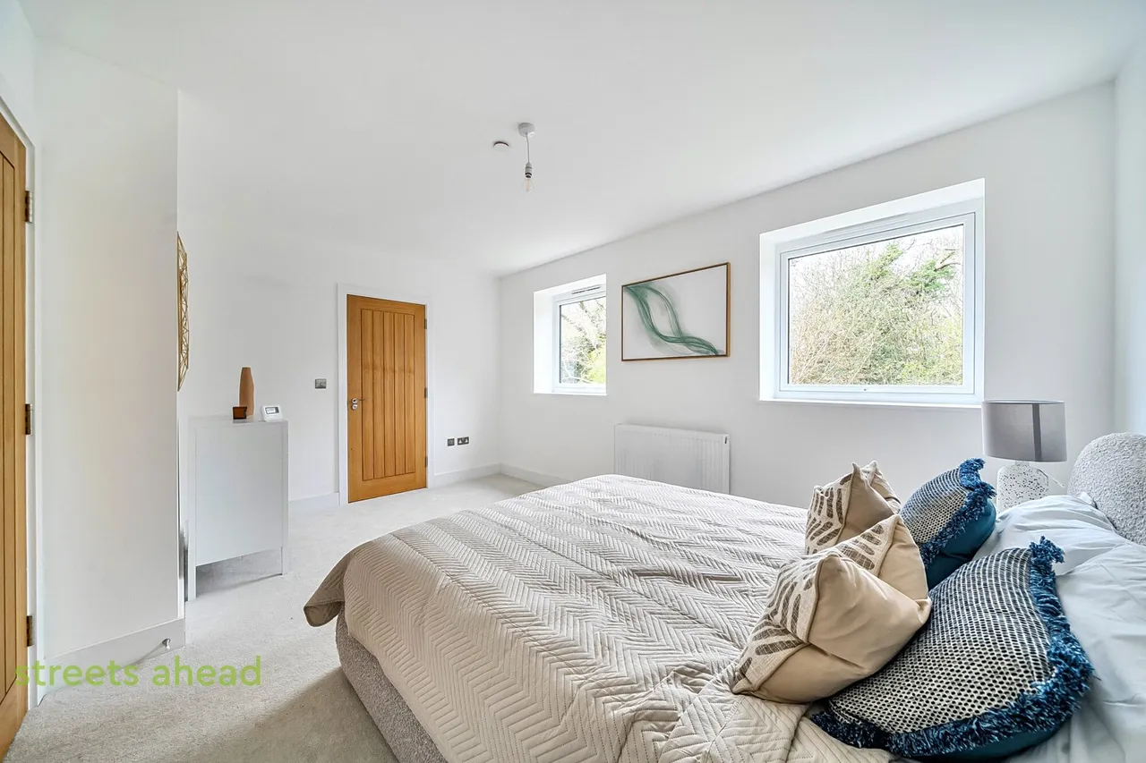 Fairoak Close, Kenley, CR8, photo 7