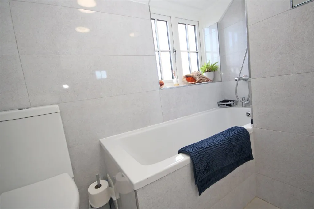 Barton on Sea, New Milton, photo 10