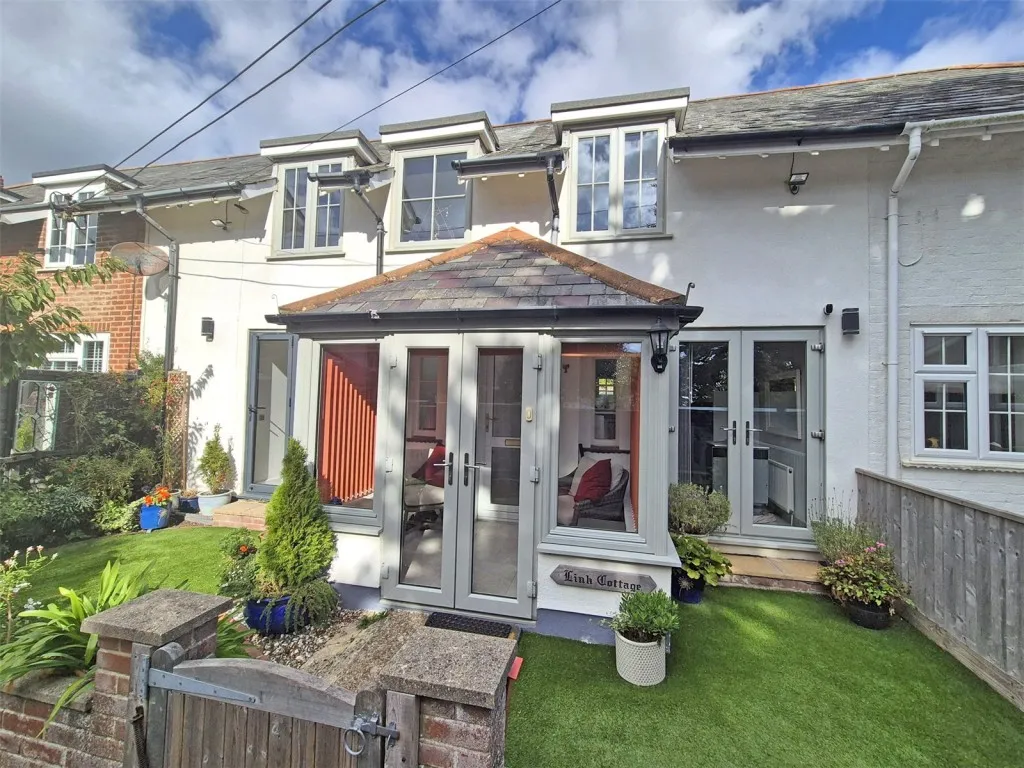 3 bed house for sale, Barton on Sea, New Milton