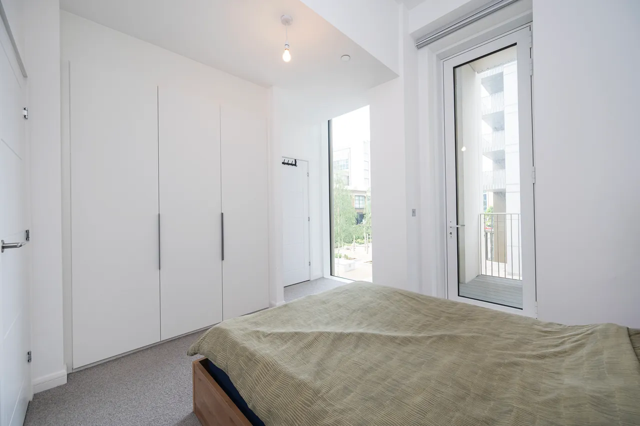 Apartment 101, Bouchon Point, London, photo 4