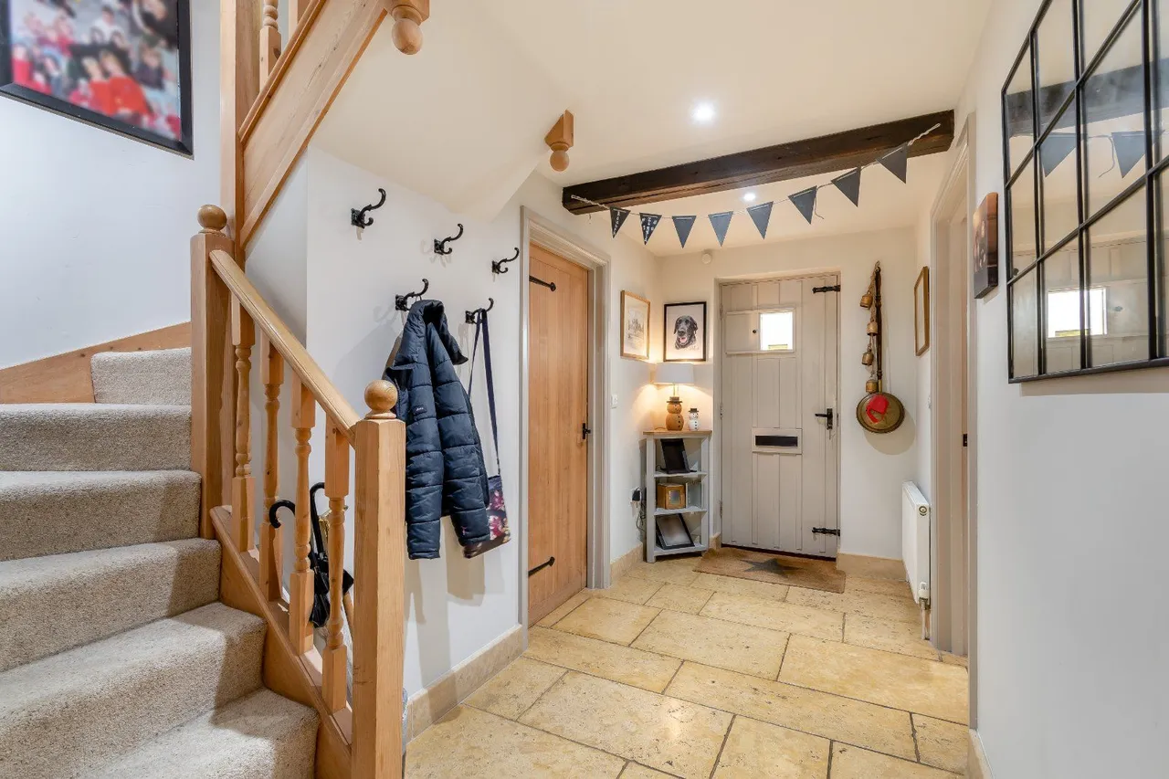 Chapel Lane, Bledington, Chipping Norton, Oxfordshire, OX7 6UZ, photo 6