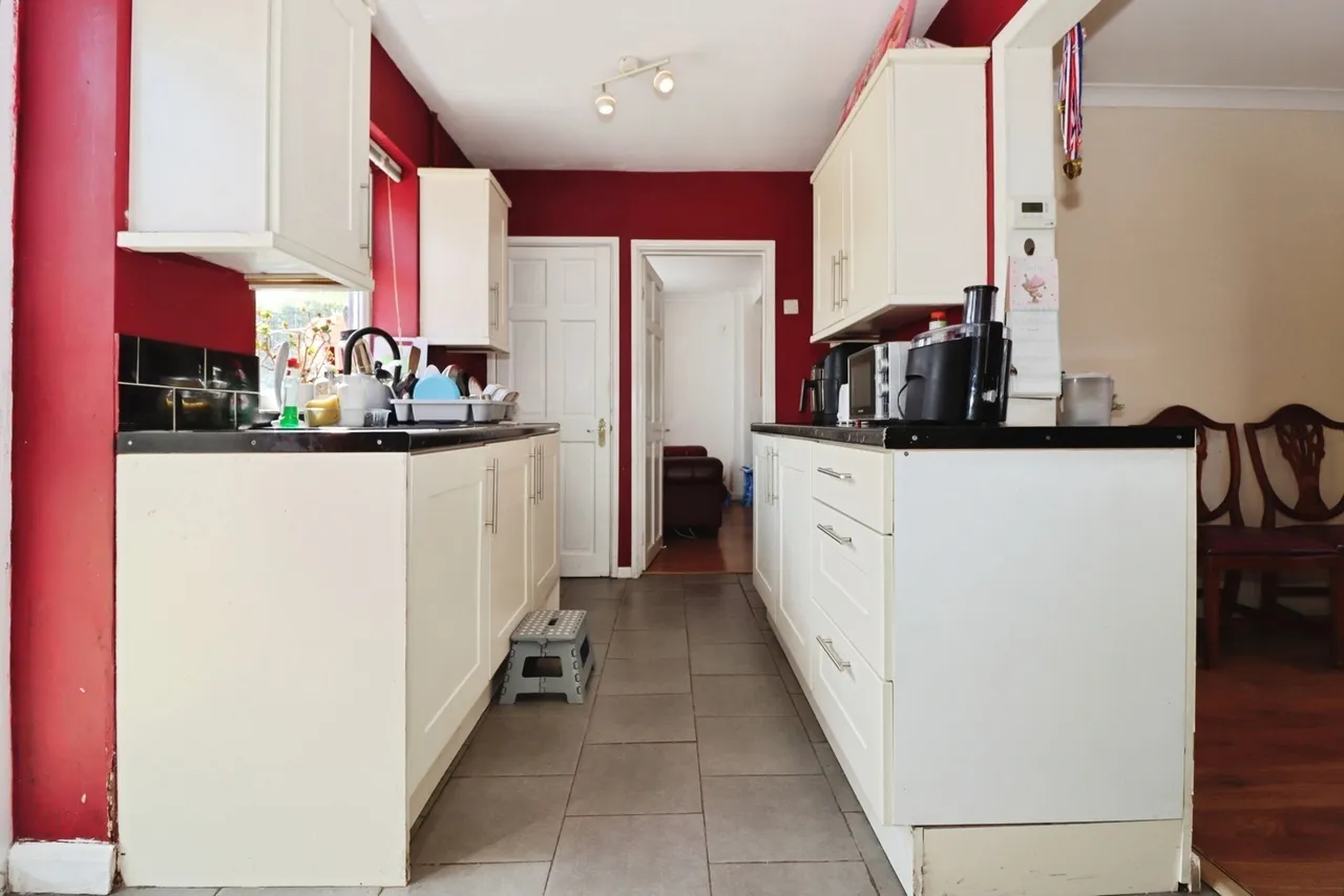 Forest Walk, Fishponds, Bristol, BS16, photo 14