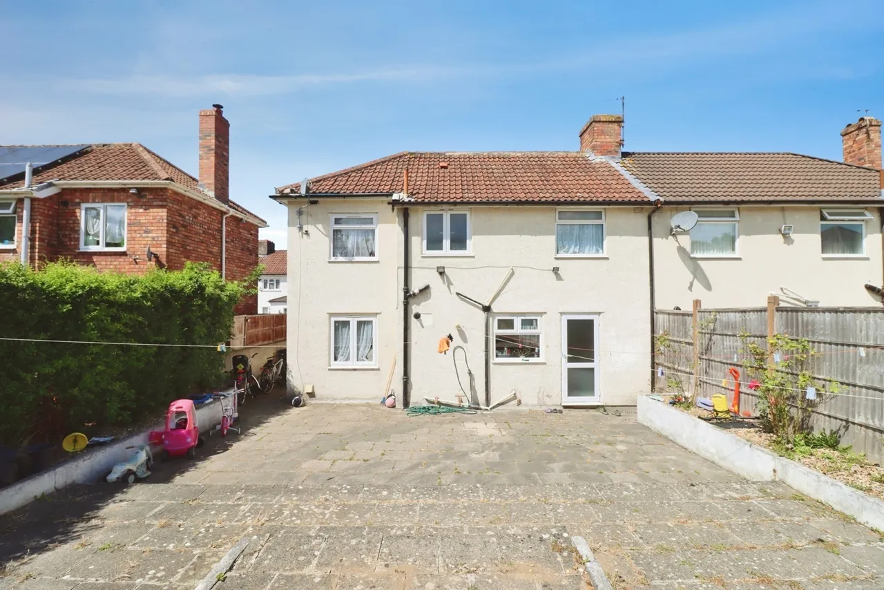 Forest Walk, Fishponds, Bristol, BS16, photo 12