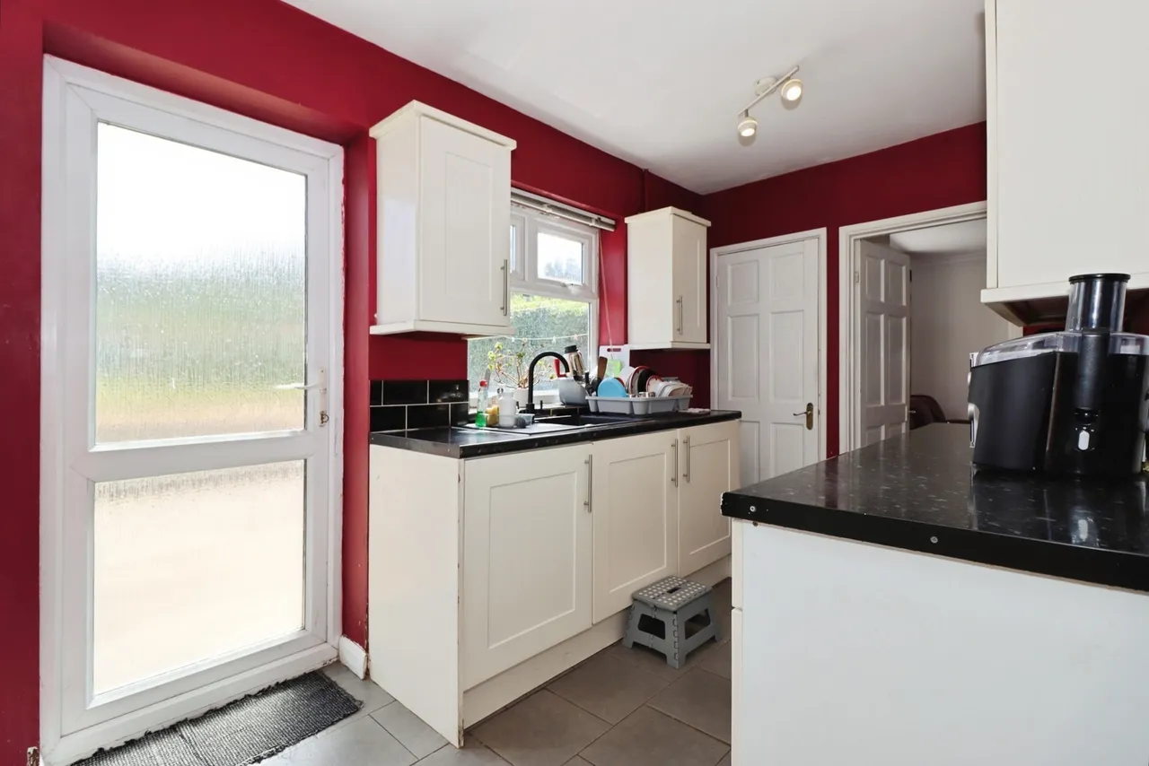 Forest Walk, Fishponds, Bristol, BS16, photo 3