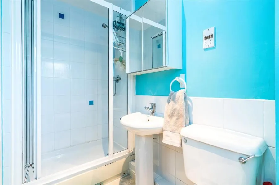 Walker Place, Hamble, SO31, photo 6