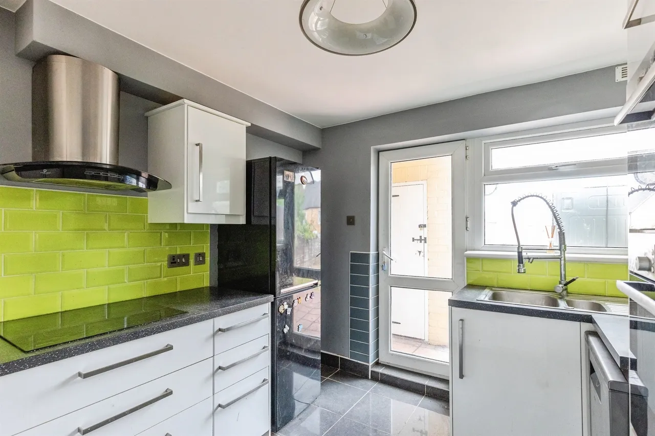 Valley Road, Wellingborough, photo 6