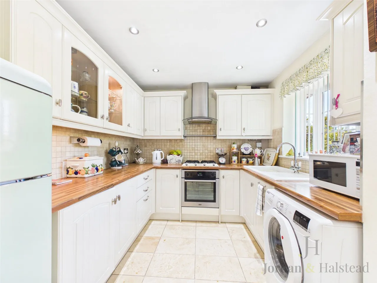 Plovers Lane, Helsby, Frodsham, Cheshire, WA6 0QA, photo 16