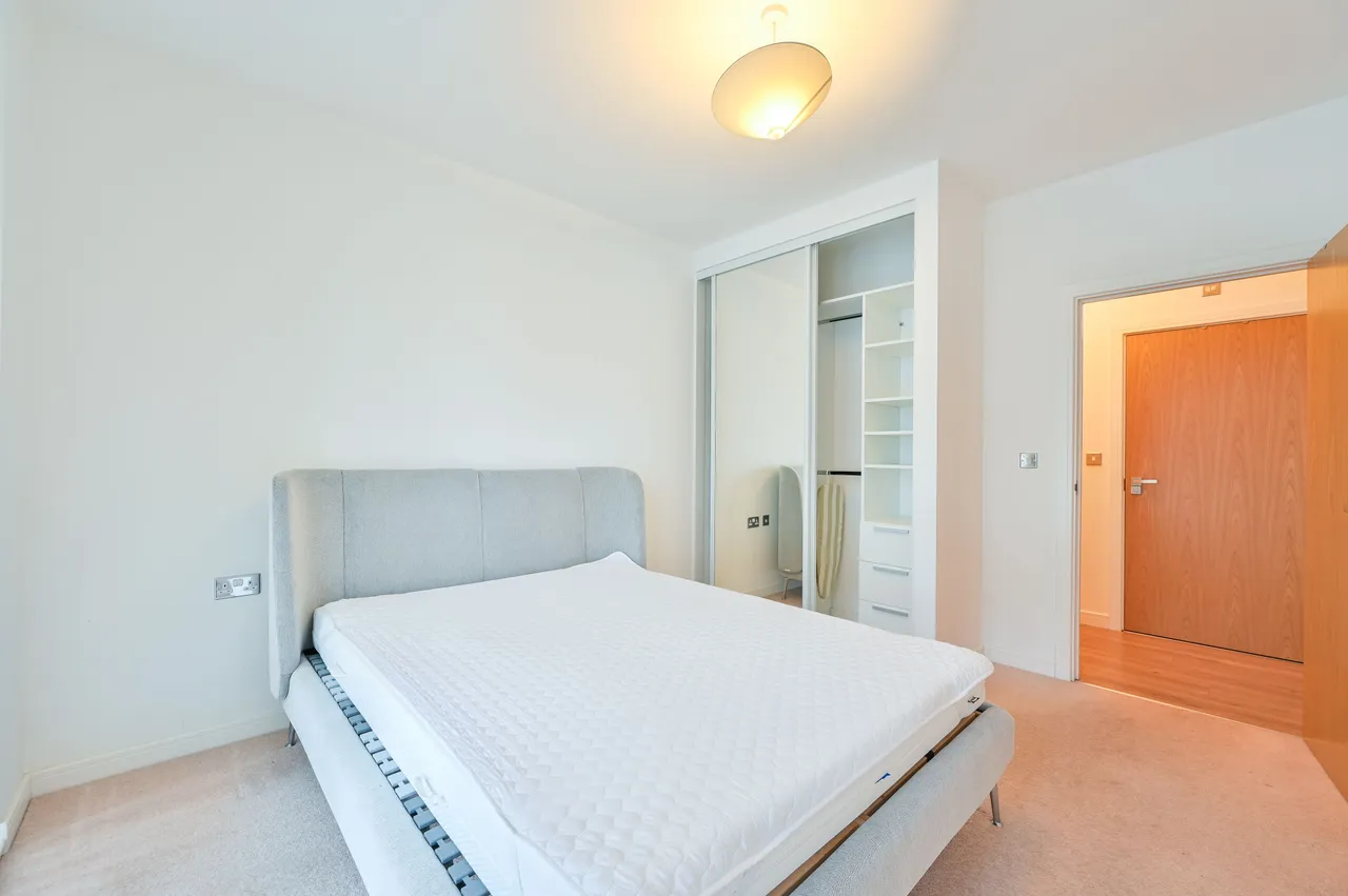 Flat 46, Osier House, 14 Quebec Way, London, photo 7