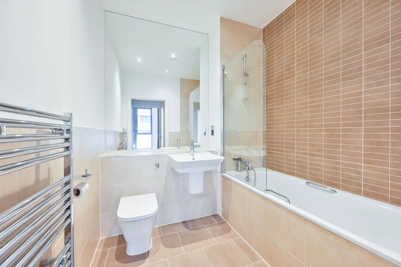 Flat 46, Osier House, 14 Quebec Way, London, photo 8