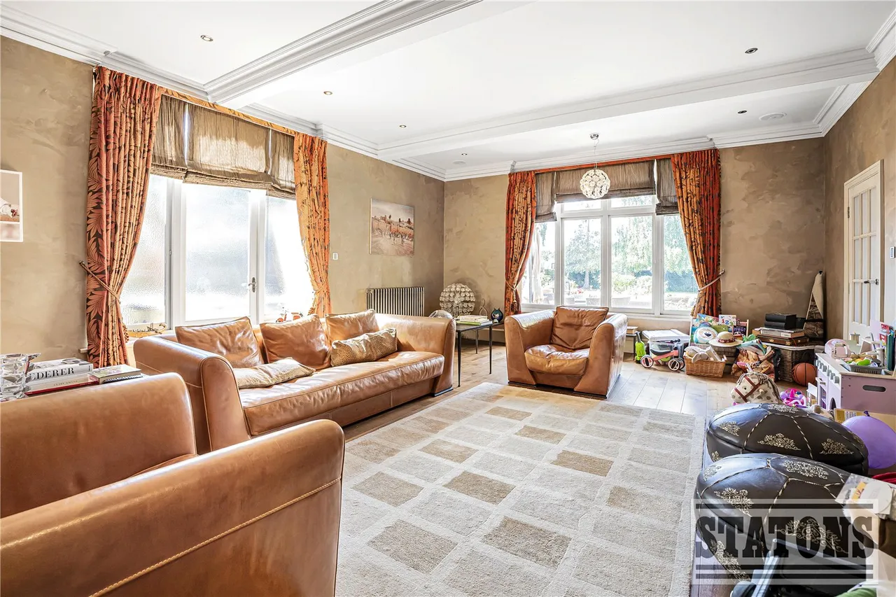 Rush Green, Hertford, Hertfordshire, SG13 7SD, photo 7