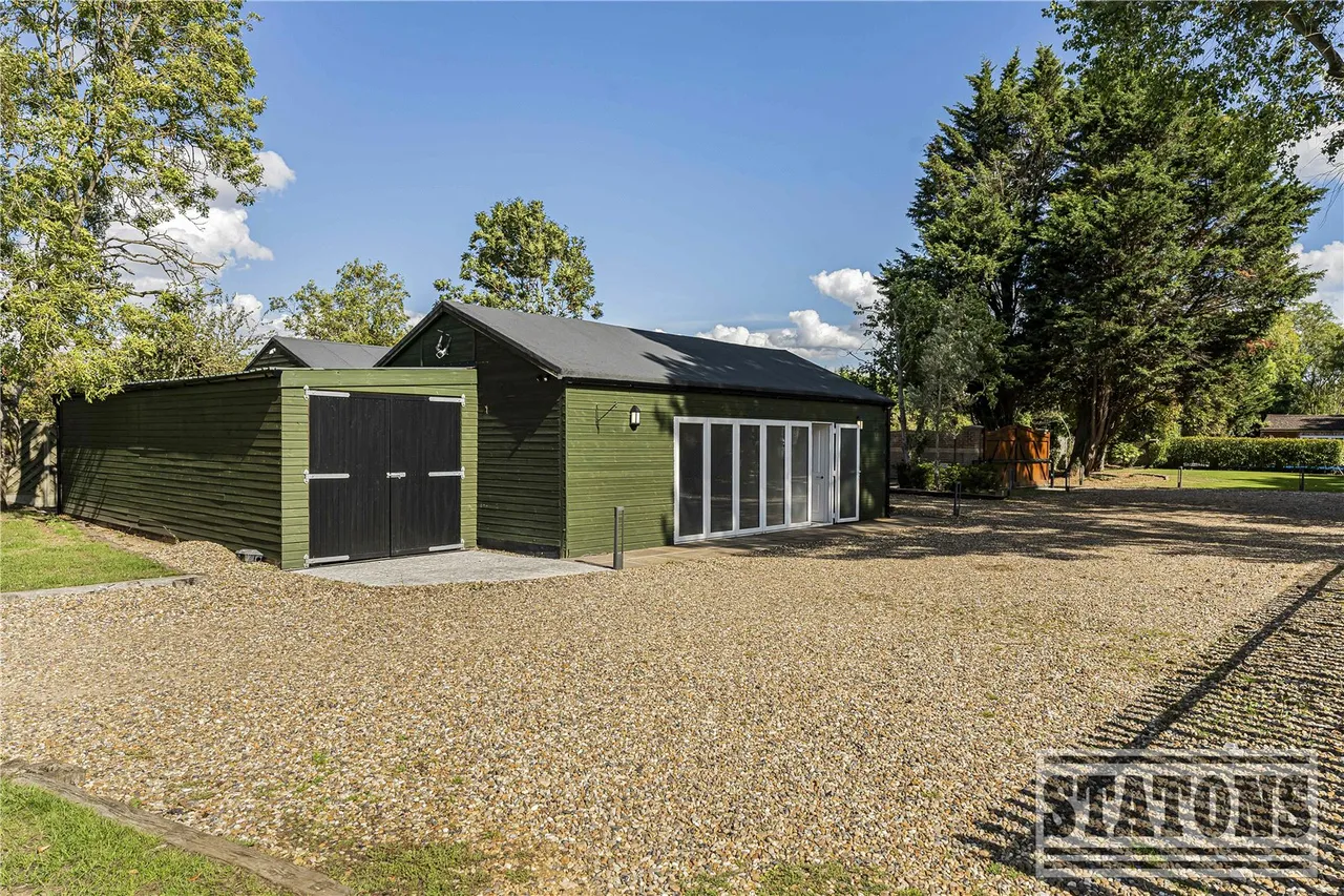 Rush Green, Hertford, Hertfordshire, SG13 7SD, photo 31
