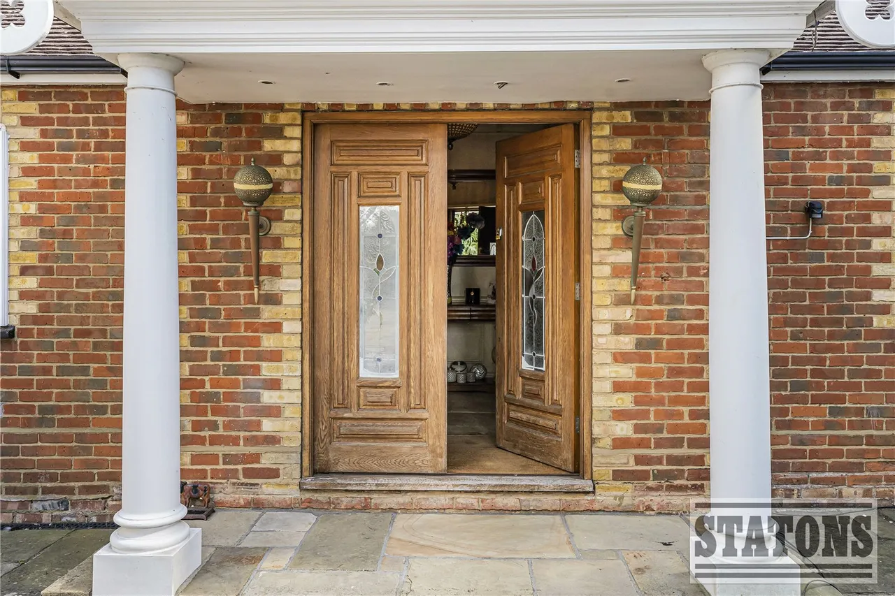 Rush Green, Hertford, Hertfordshire, SG13 7SD, photo 4