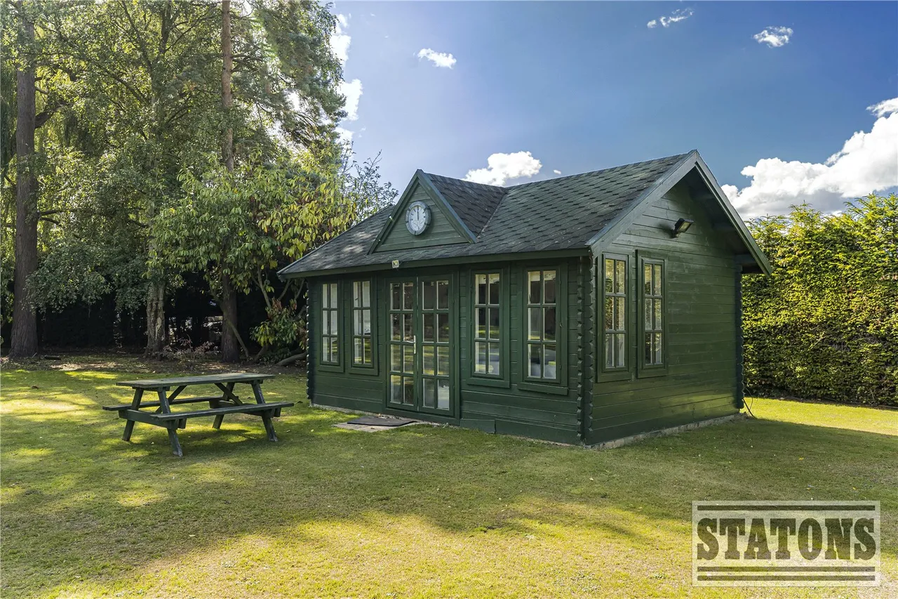 Rush Green, Hertford, Hertfordshire, SG13 7SD, photo 36