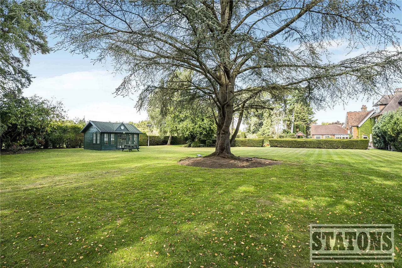 Rush Green, Hertford, Hertfordshire, SG13 7SD, photo 37