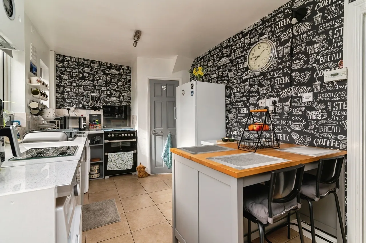 Tunstall Crescent, NOTTINGHAM, Nottinghamshire, NG8, photo 4