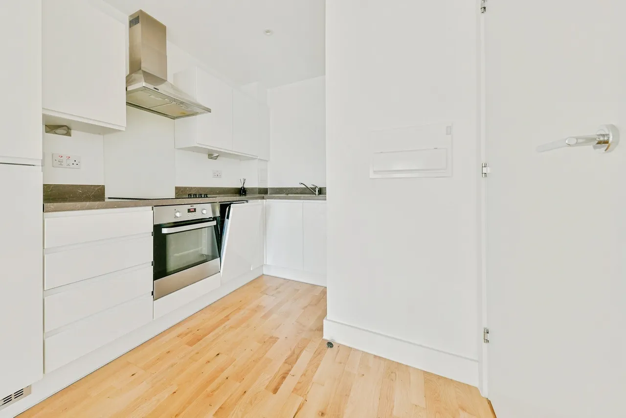 Park Place, Stevenage, Hertfordshire, SG1, photo 2
